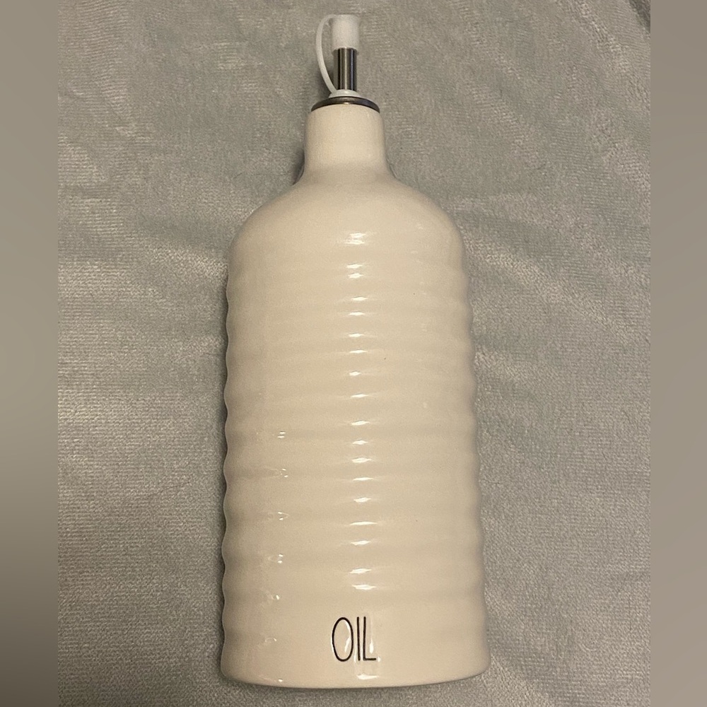 Rae Dunn Oil Dispenser